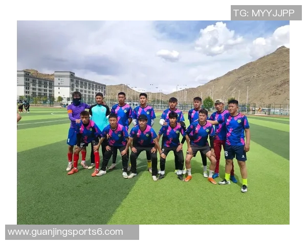 足球一球的魅力与激情如何点燃全球亿万球迷的热爱与追逐