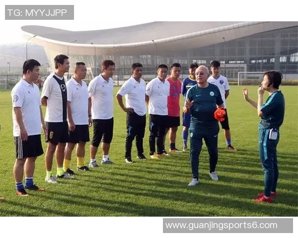 绿城足球学校培养未来足球明星的梦想之路与成长故事