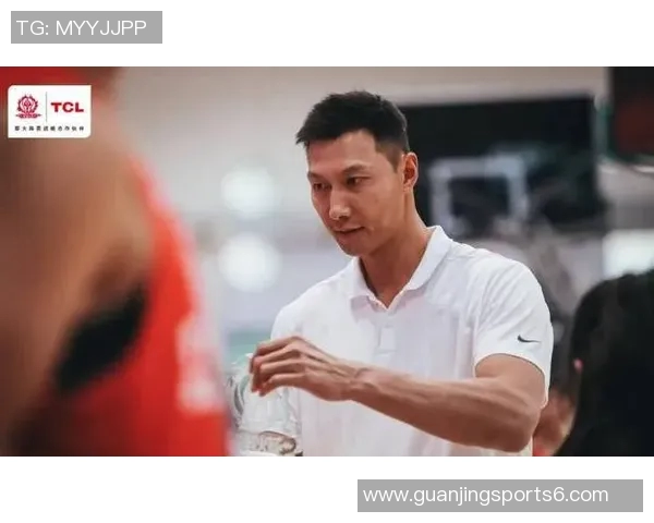 易建联重返聚光灯背后的深意中国篮球亟需他的力量与经验